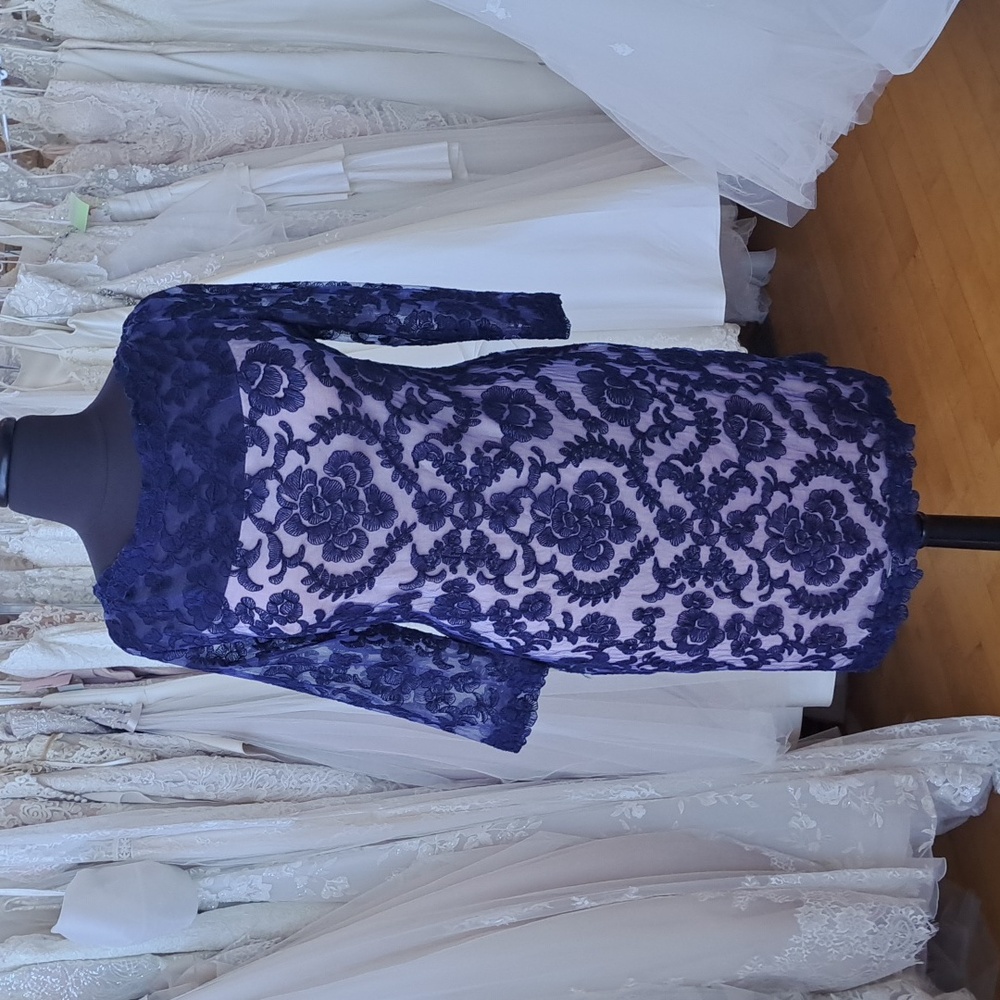 Lace sleeve formal